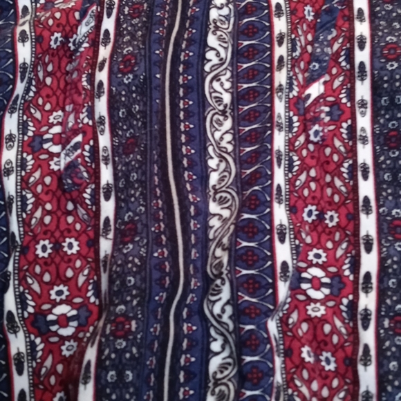 EPIC THREADS Summer Blouse - Picture 3 of 6